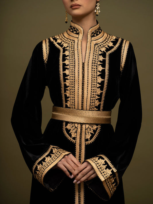 Go Beldi une nouvelle façon d’acheter un caftan marocain en ligne